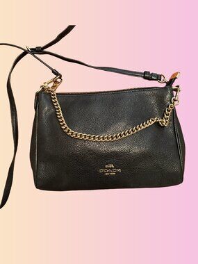 Coach Black Pebbled Leather Crossbody Gold Chain Strap Classic Shoulder Purse
